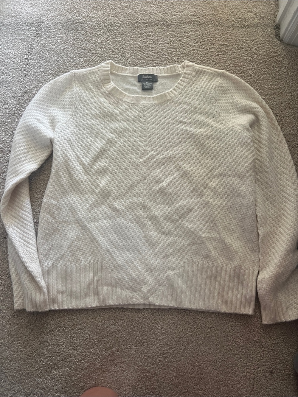 Neiman Marcus Cashmere Cream Chevron-Textured Crewneck Sweater